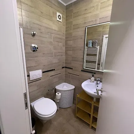 E&e Apartment *