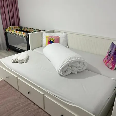 E&e Apartment *
